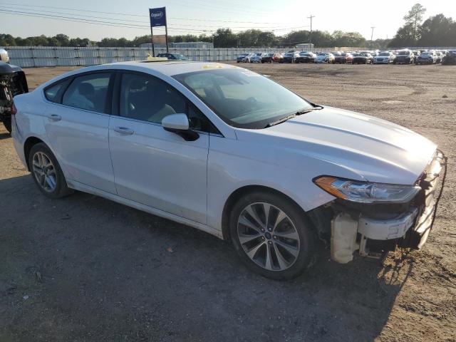  FORD FUSION 2019 White