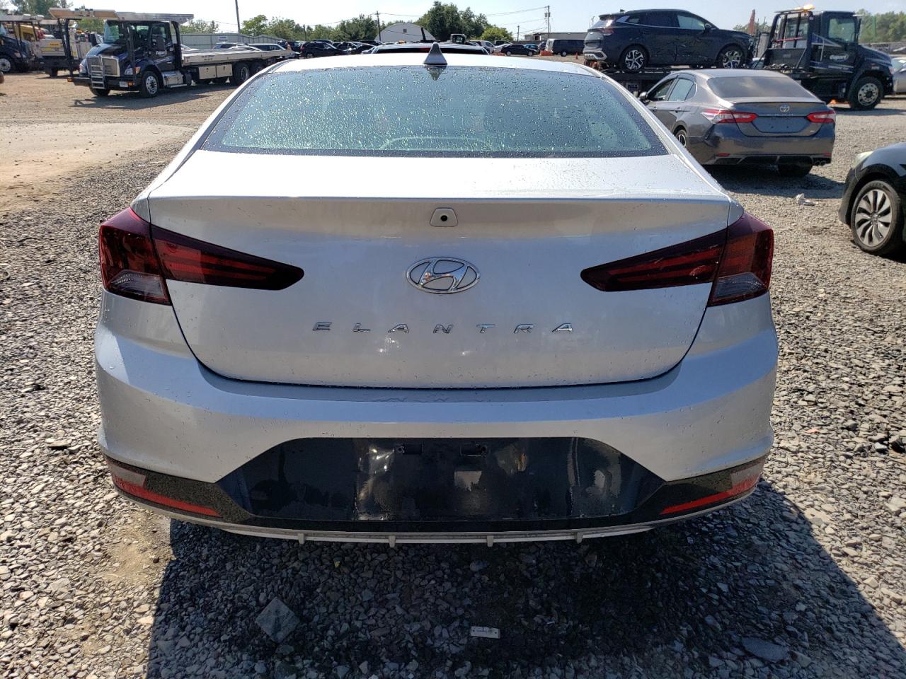 5NPD84LF9KH471295 2019 Hyundai Elantra Sel