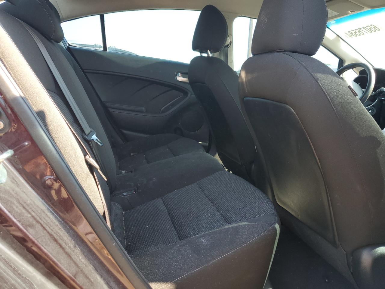 2017 Kia Forte Lx VIN: 3KPFK4A77HE042532 Lot: 65076584