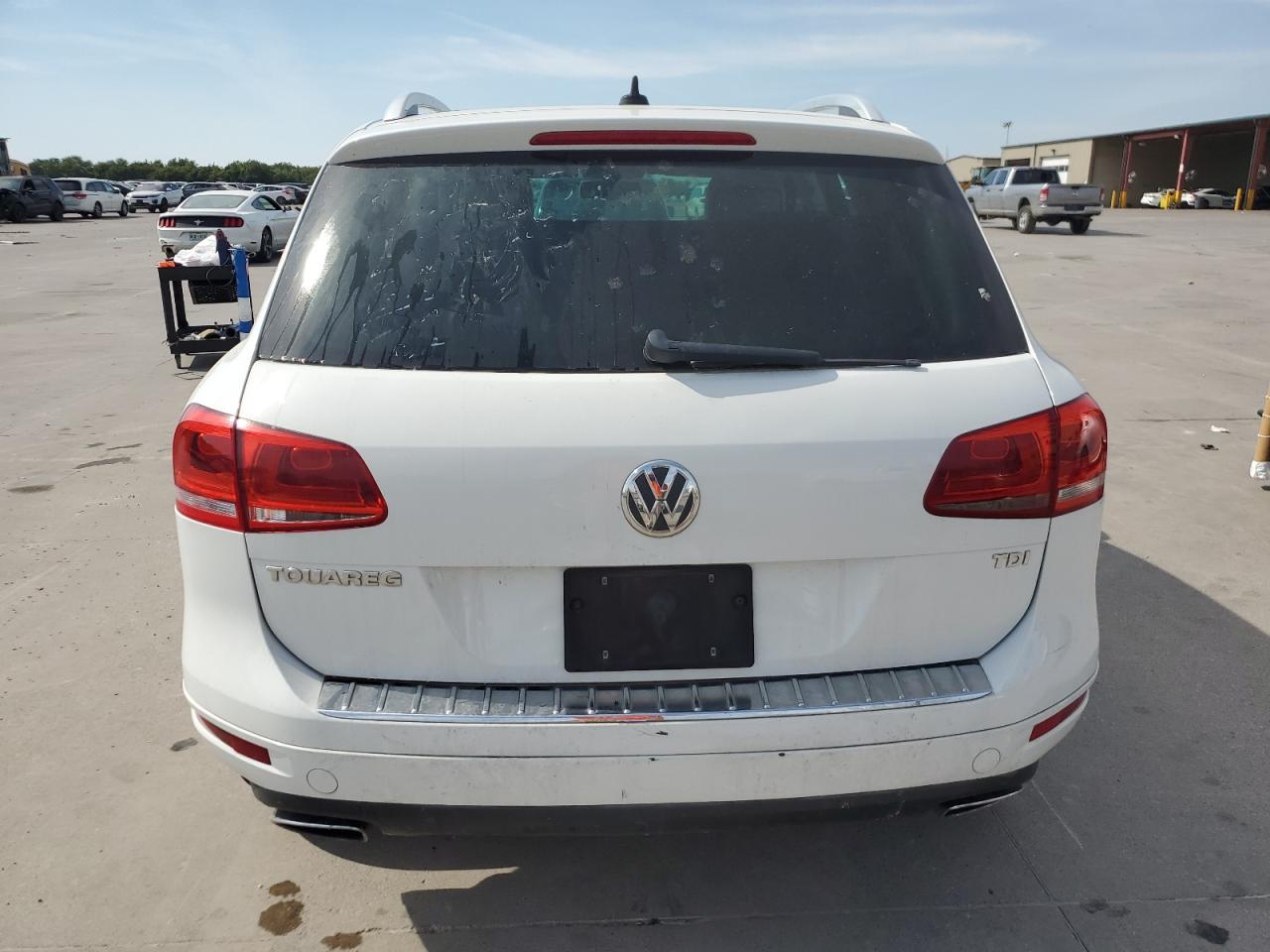 2012 Volkswagen Touareg V6 Tdi VIN: WVGEK9BPXCD009859 Lot: 67956944