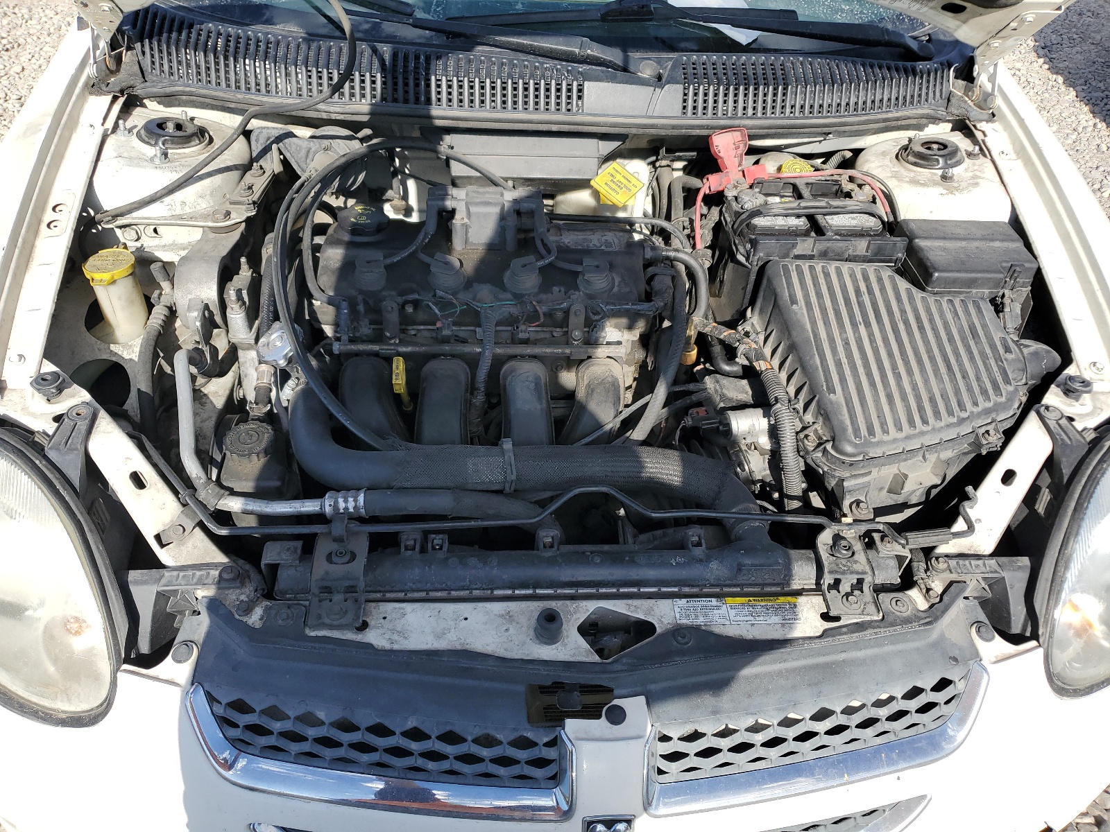 1B3ES56C75D159176 2005 Dodge Neon Sxt