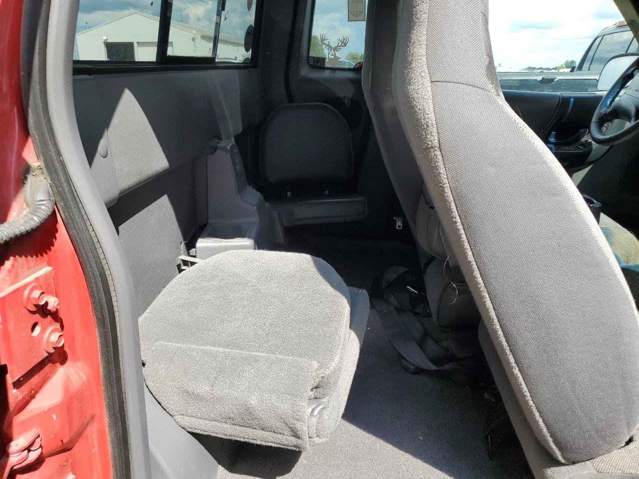 2002 Ford Ranger Super Cab VIN: 1FTYR44U72PA31401 Lot: 67330164