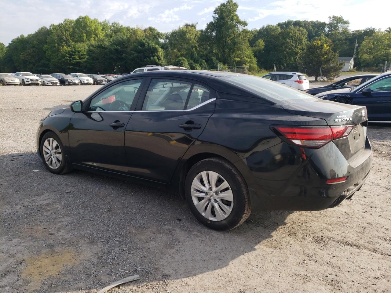 2021 Nissan Sentra - Image 2