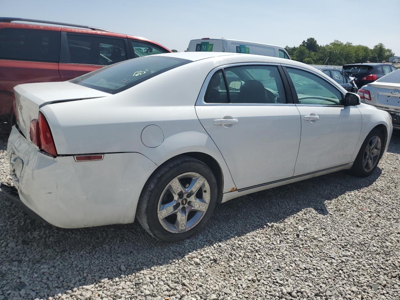 2010 Chevrolet Malibu - Image 3