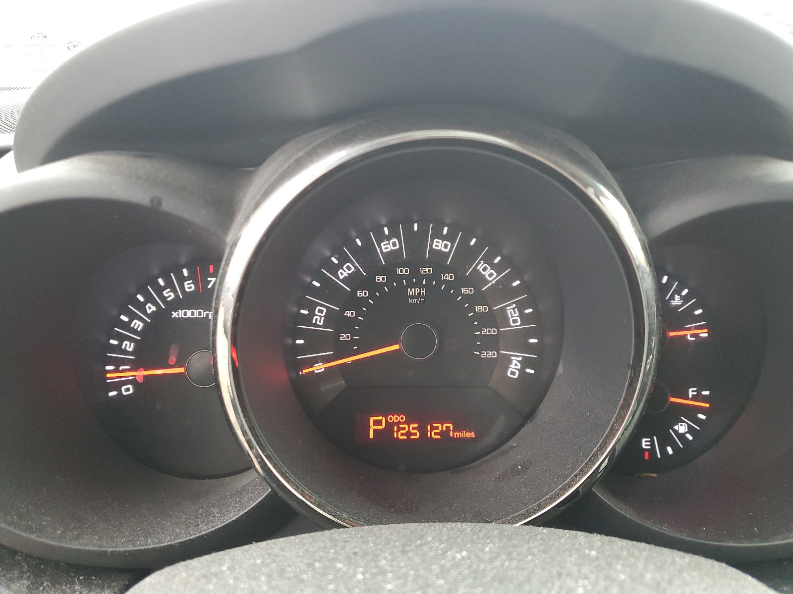 KNDJT2A28B7223873 2011 Kia Soul +