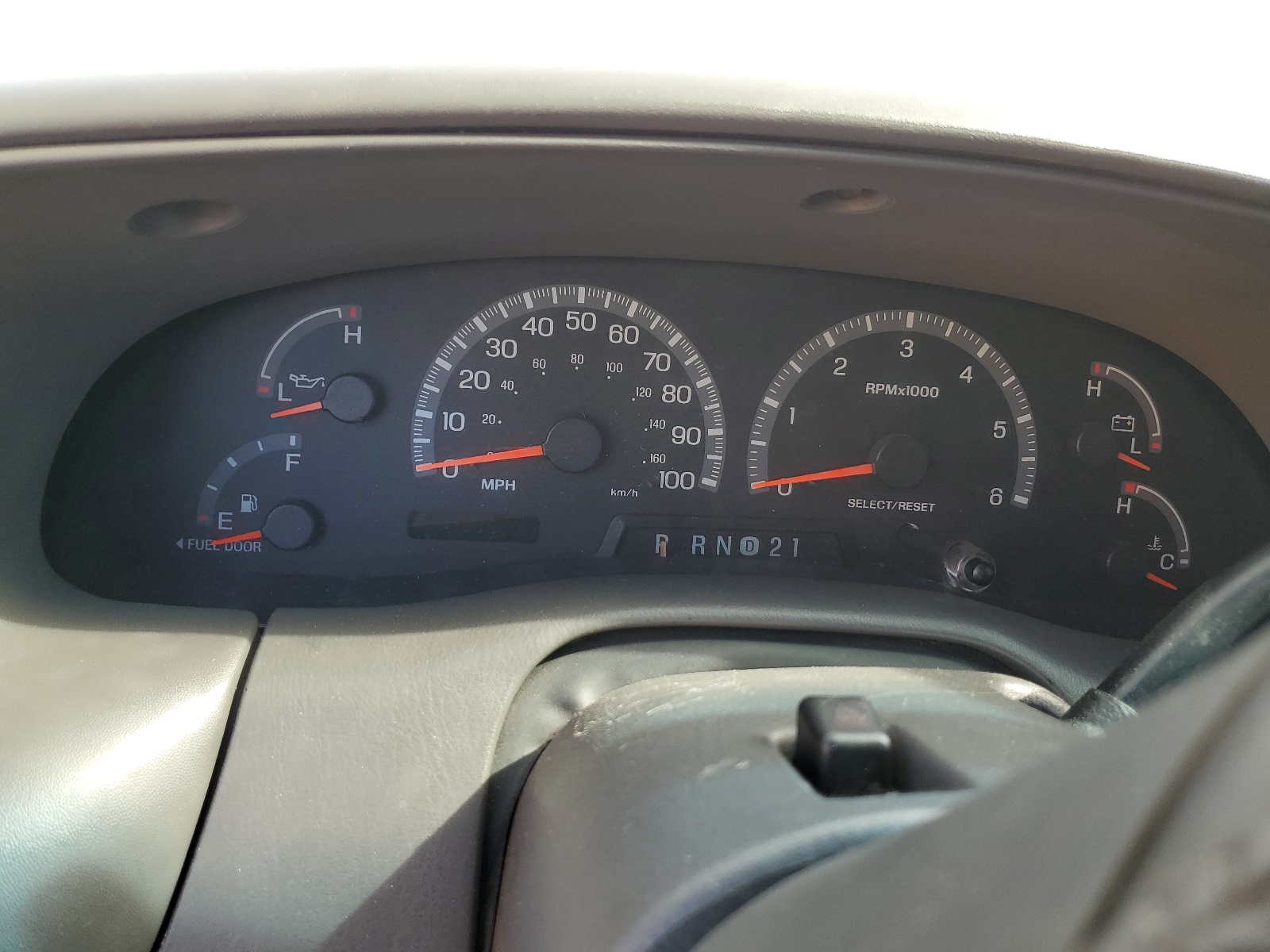 1FTRW07651KC12530 2001 Ford F150 Supercrew