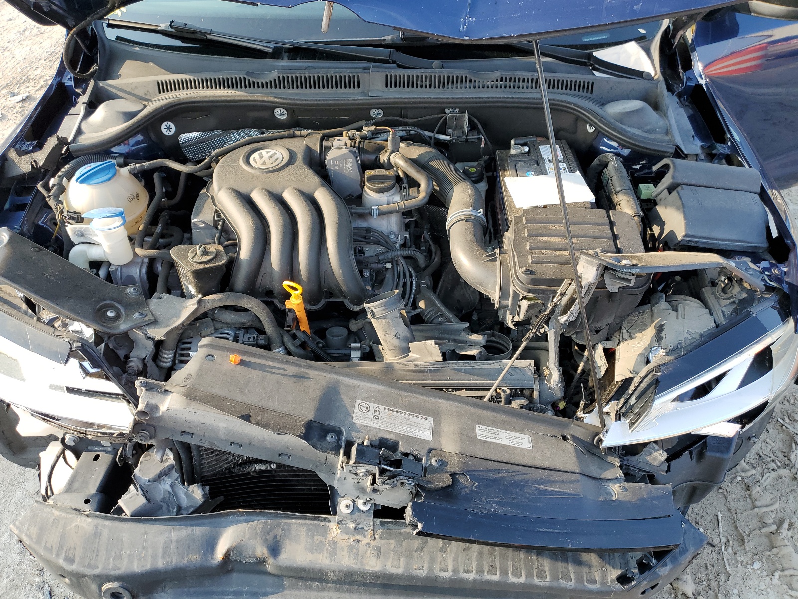 2013 Volkswagen Jetta Base vin: 3VW2K7AJ8DM369644