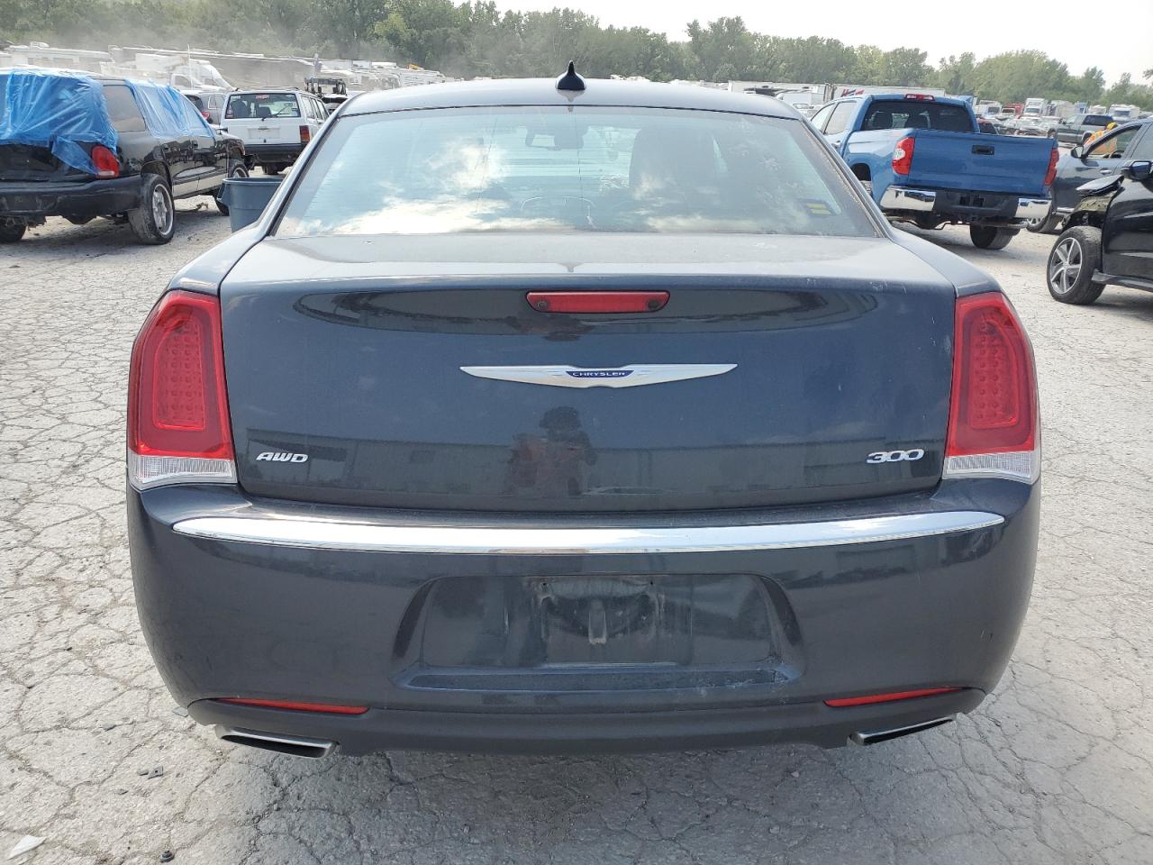 2C3CCARG1HH534338 2017 Chrysler 300 Limited