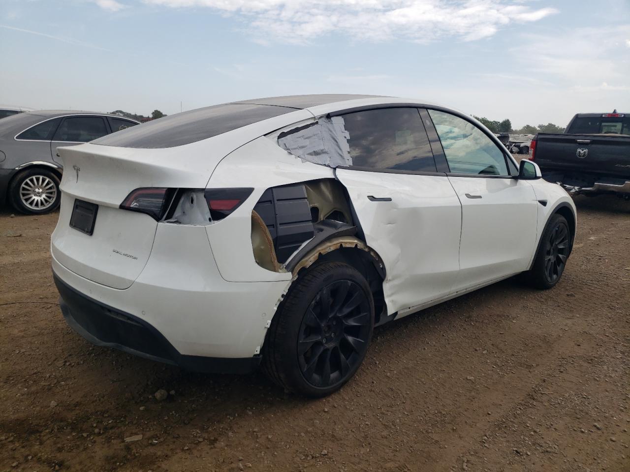 2021 Tesla Model Y VIN: 5YJYGDEE4MF112012 Lot: 67140884