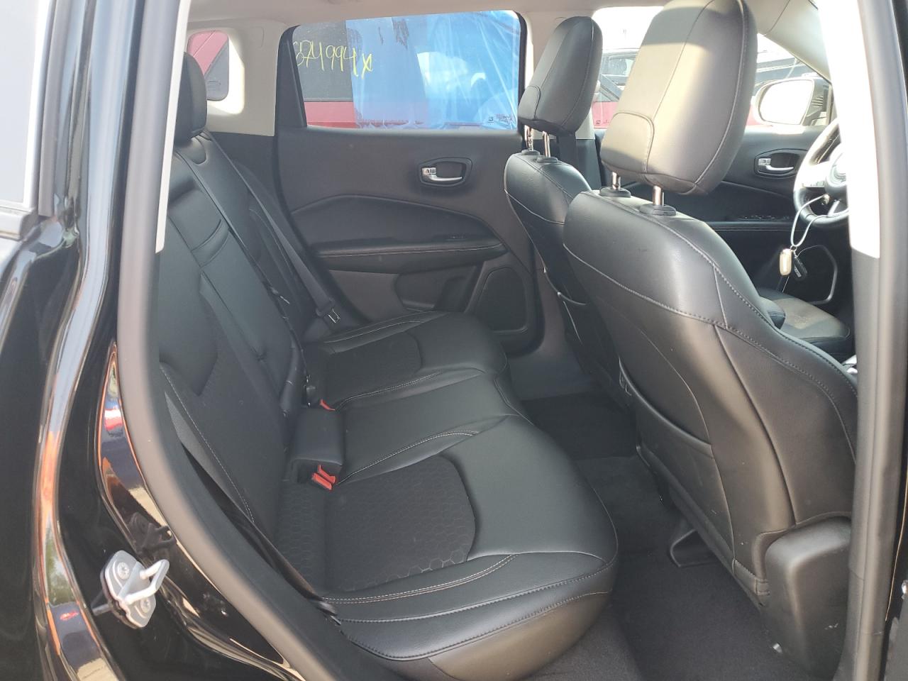 2018 Jeep Compass Latitude VIN: 3C4NJDBB6JT113741 Lot: 66722464