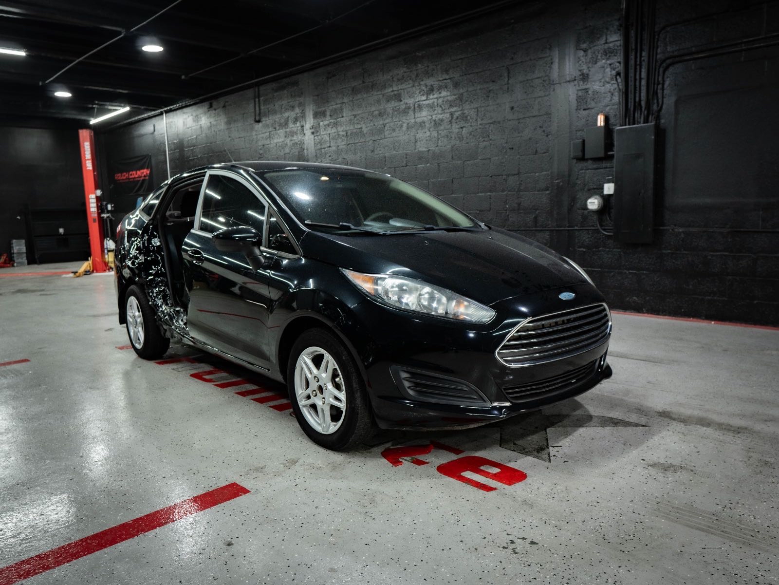 2018 Ford Fiesta Se vin: 3FADP4BJ9JM123231