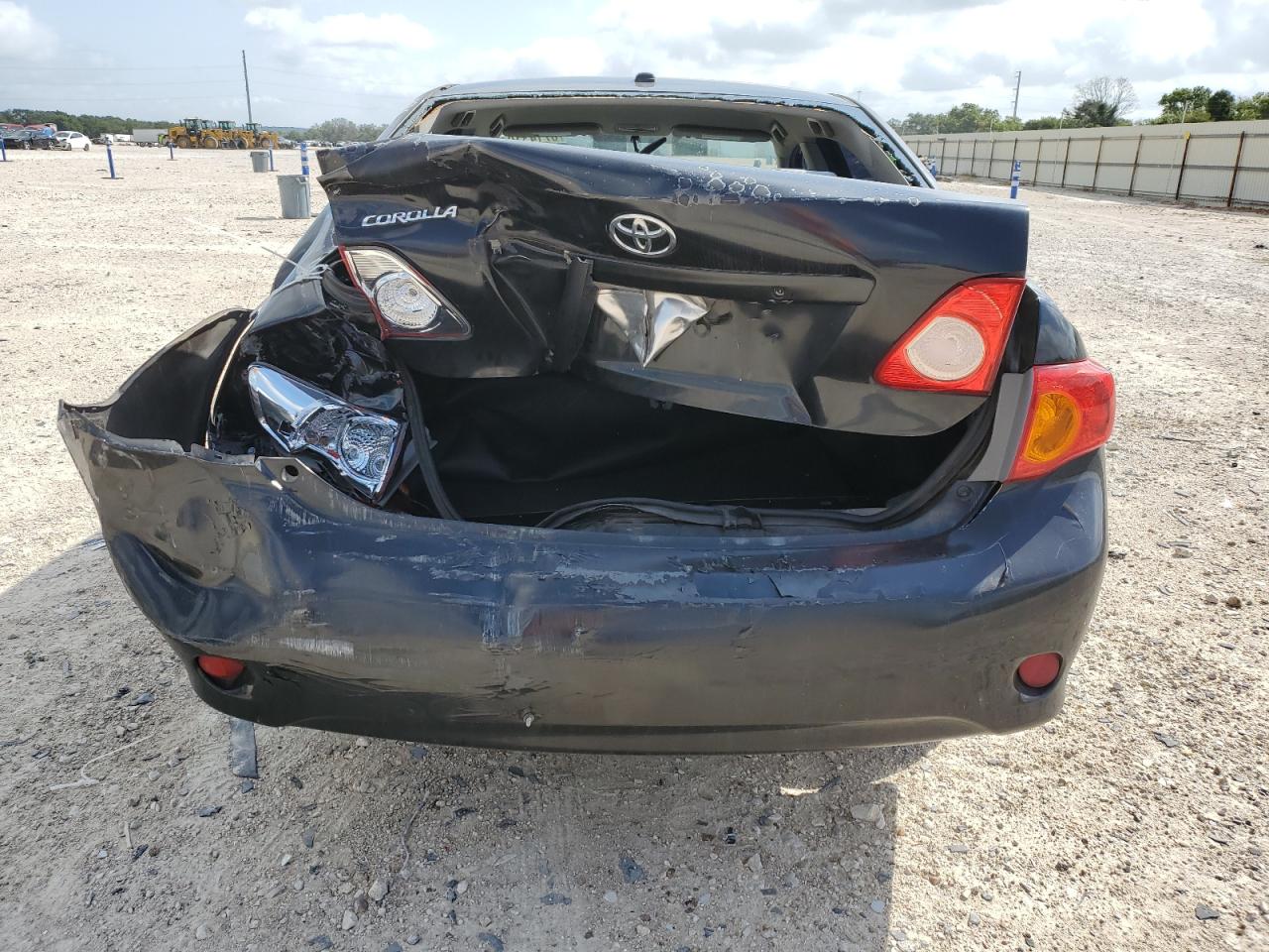 1NXBU4EE3AZ292970 2010 Toyota Corolla Base