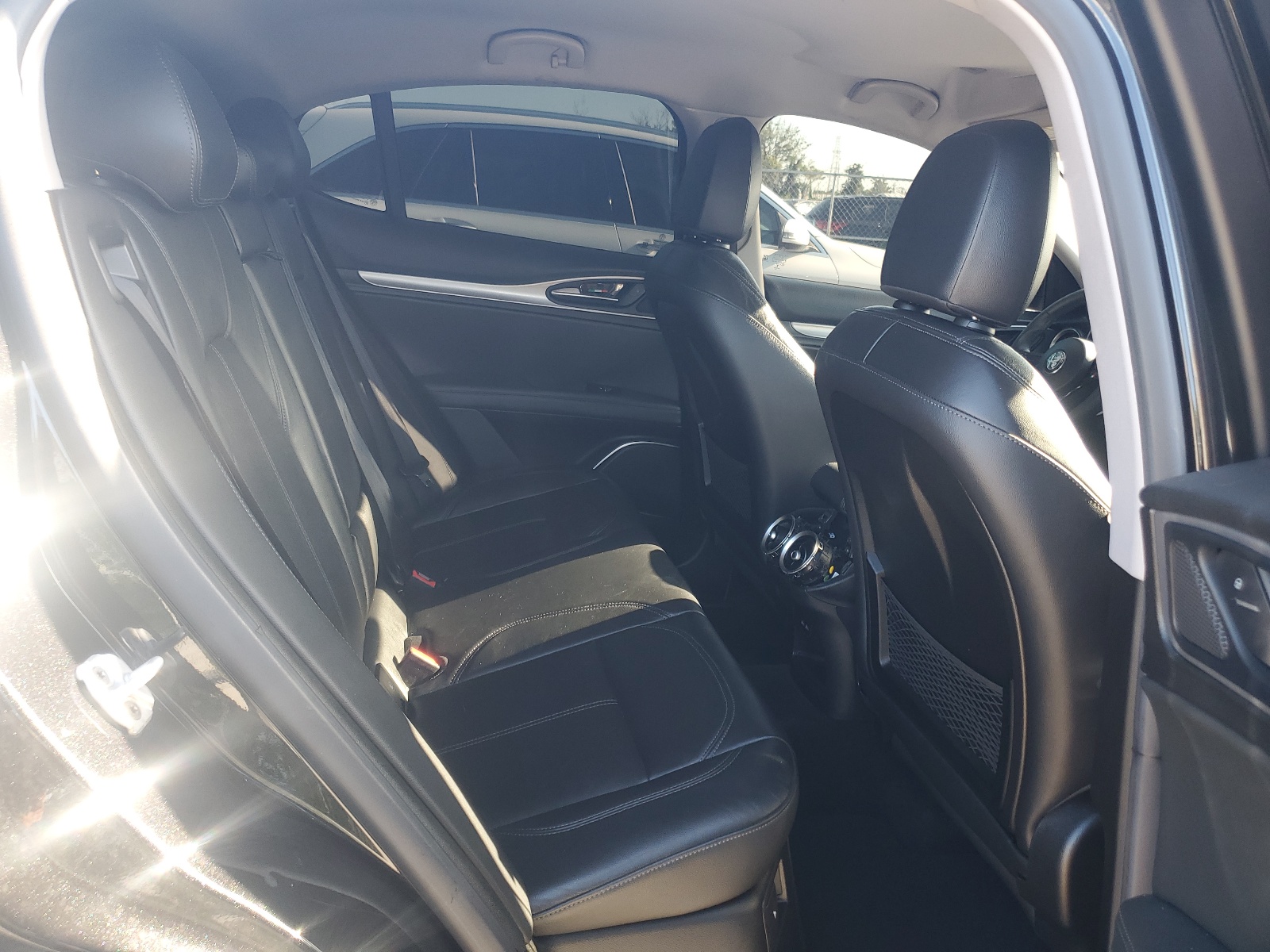 ZASFAKAN6J7B61059 2018 Alfa Romeo Stelvio