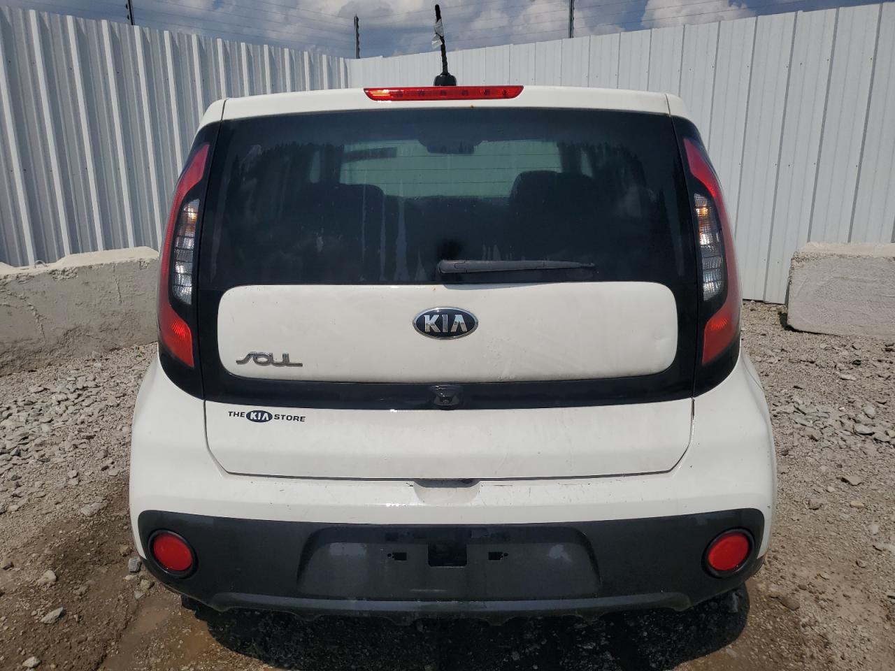 KNDJN2A25K7685673 2019 Kia Soul