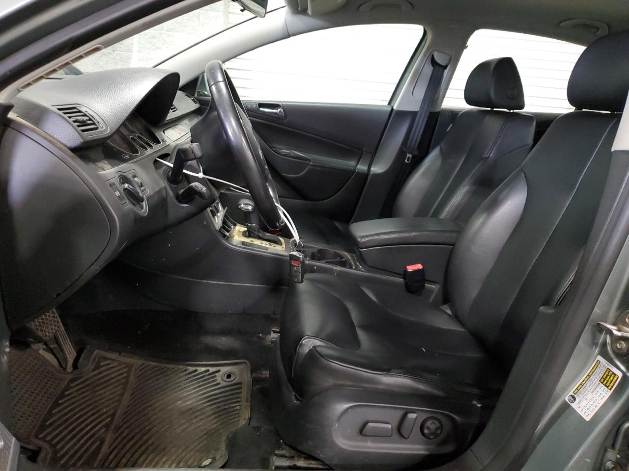 2007 Volkswagen Passat 2.0T VIN: WVWAK73C07P129791 Lot: 67313484