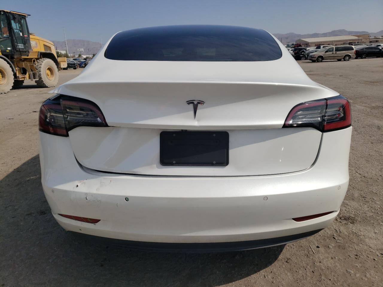 2018 Tesla Model 3 VIN: 5YJ3E1EA2JF162043 Lot: 65403774