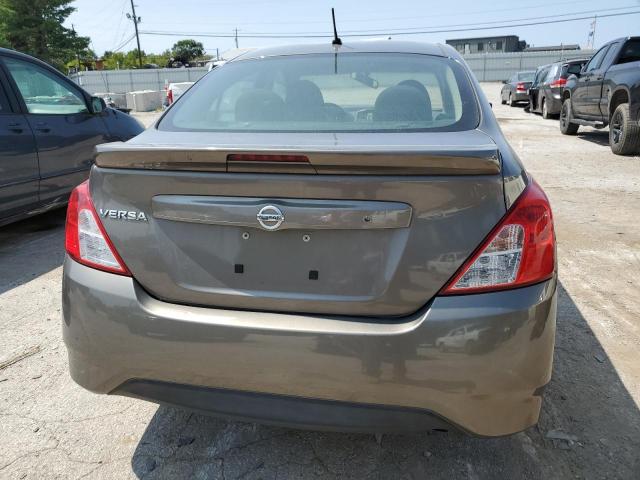  NISSAN VERSA 2017 Gray