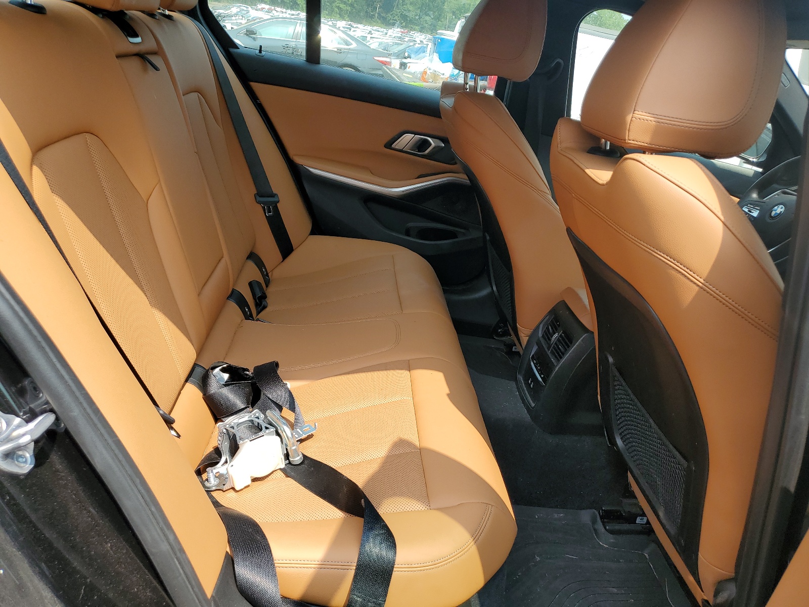 3MW5R7J07N8C55841 2022 BMW 330Xi