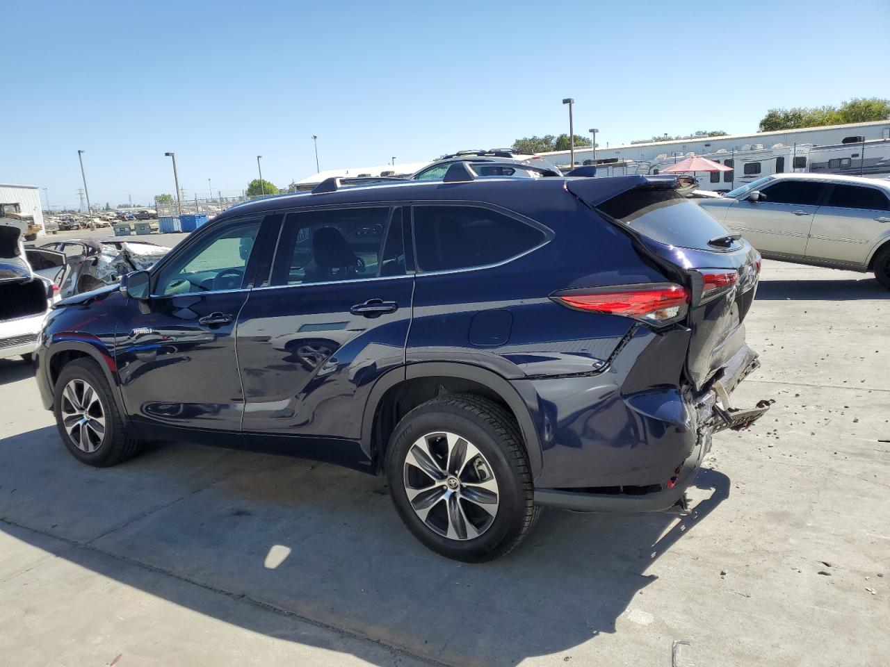 2020 Toyota Highlander Hybrid Xle VIN: 5TDHARAH7LS501042 Lot: 67571294