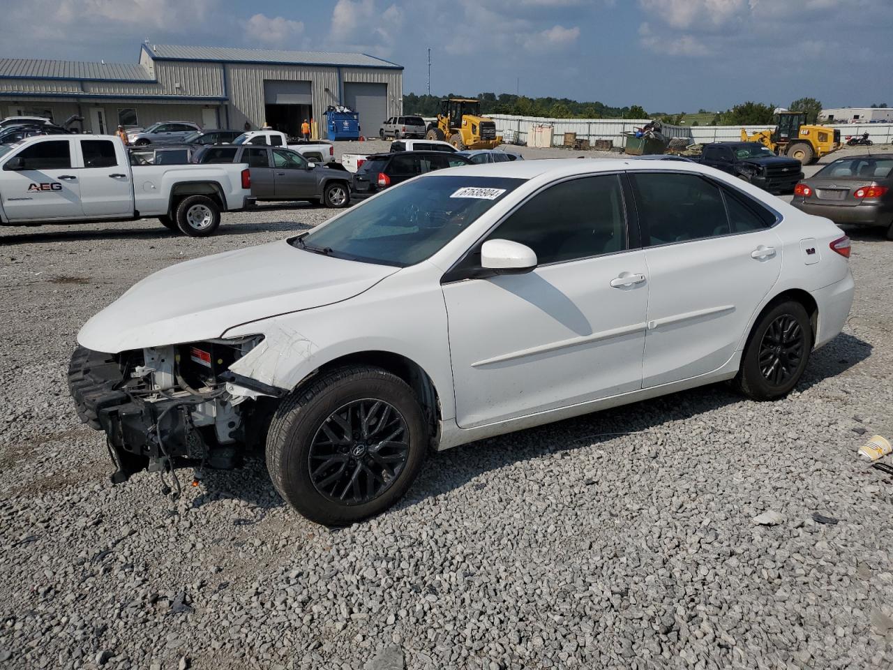 2016 TOYOTA CAMRY