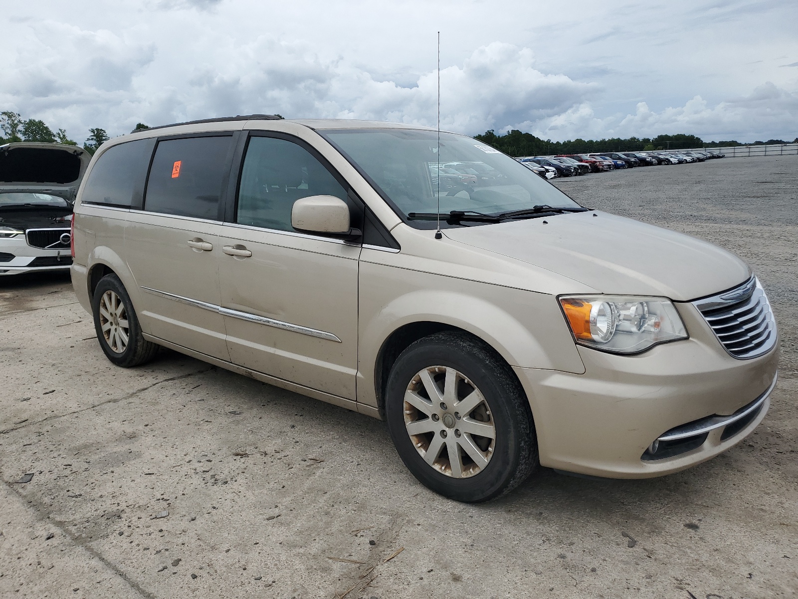 2015 Chrysler Town & Country Touring vin: 2C4RC1BG0FR661623