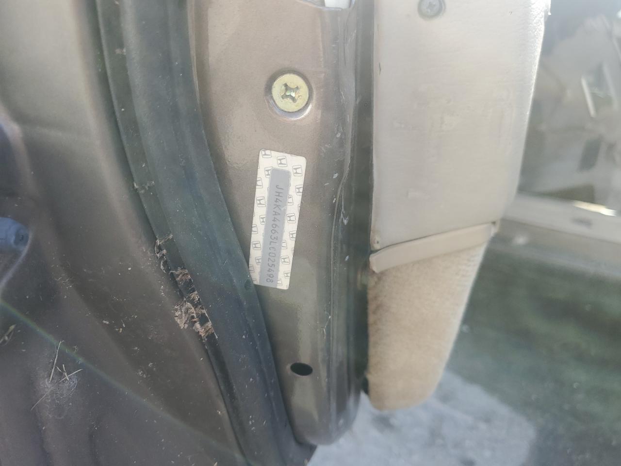 1990 Acura Legend L VIN: JH4KA4663LC025498 Lot: 63973074