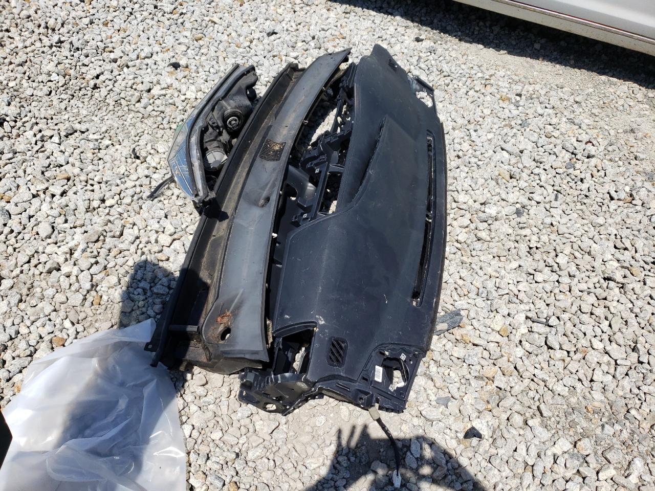 2018 Toyota Highlander Le VIN: 5TDZZRFH7JS287673 Lot: 66150024