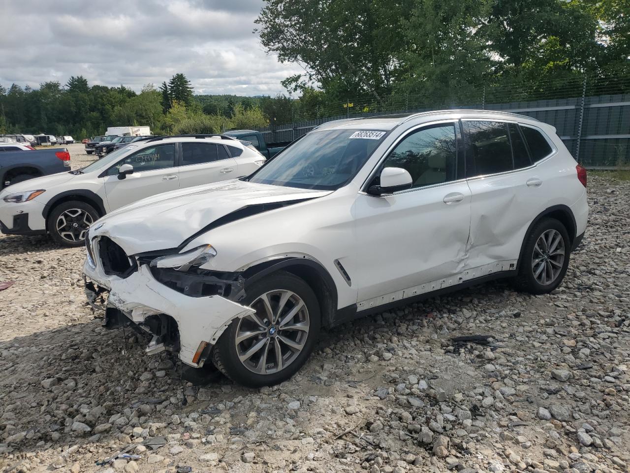 VIN 5UXTR9C58KLD98897 2019 BMW X3 no.1