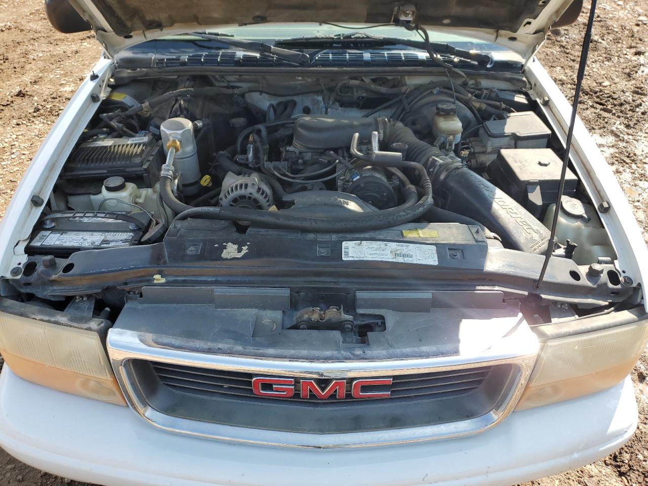 1GKDT13W0X2544368 1999 GMC Jimmy