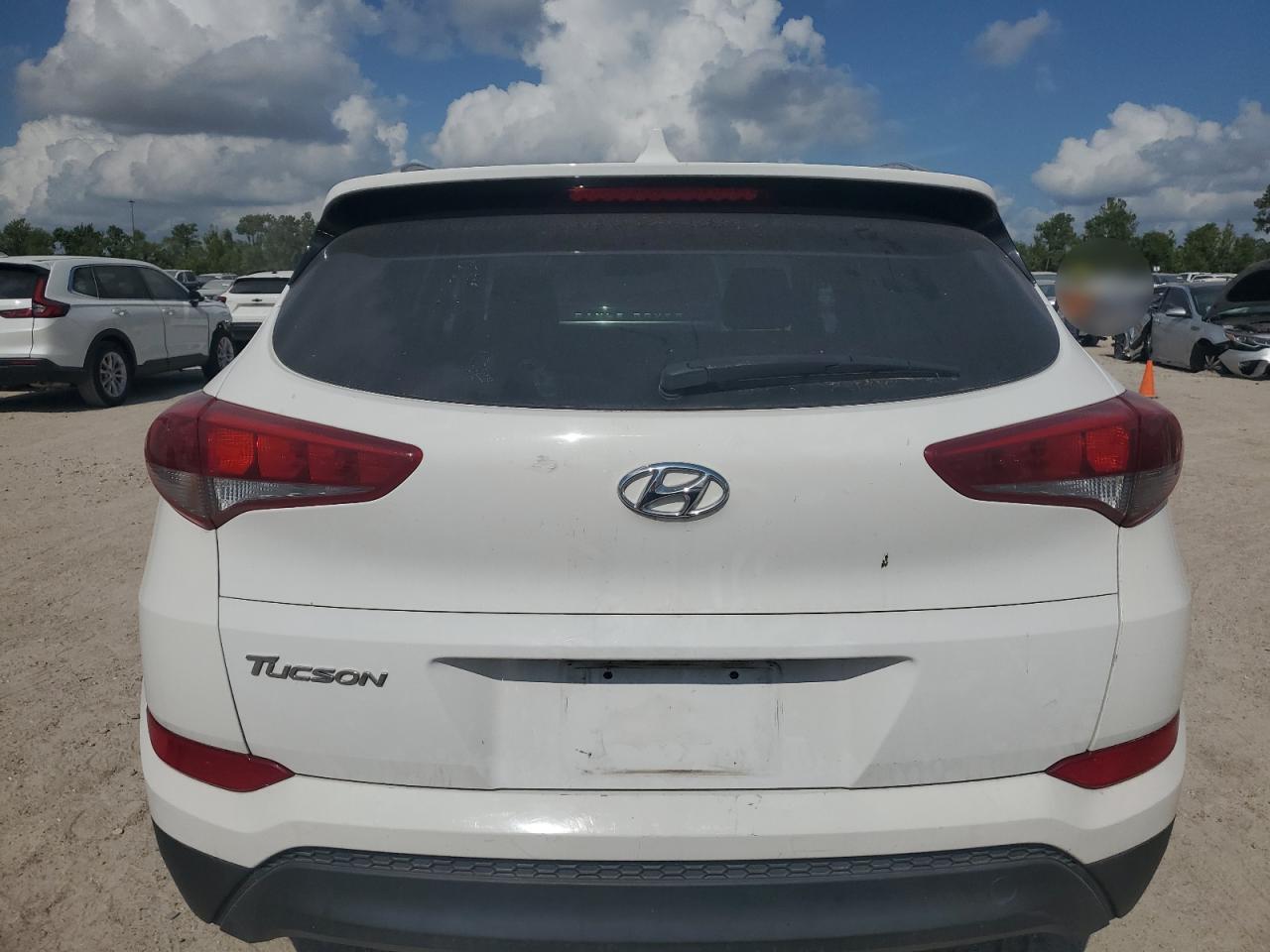 KM8J33A44JU814396 2018 Hyundai Tucson Sel