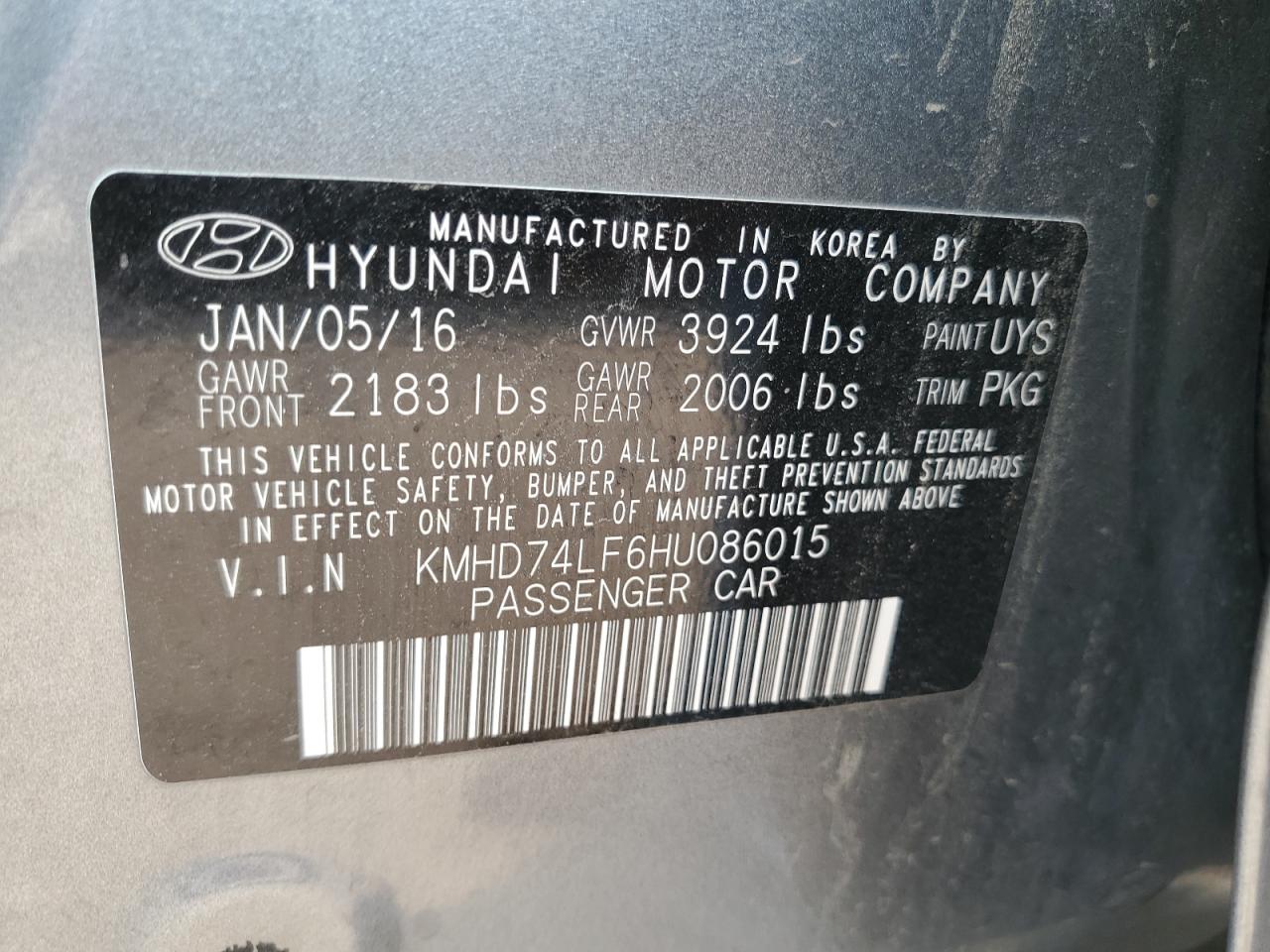 2017 Hyundai Elantra - Image 12
