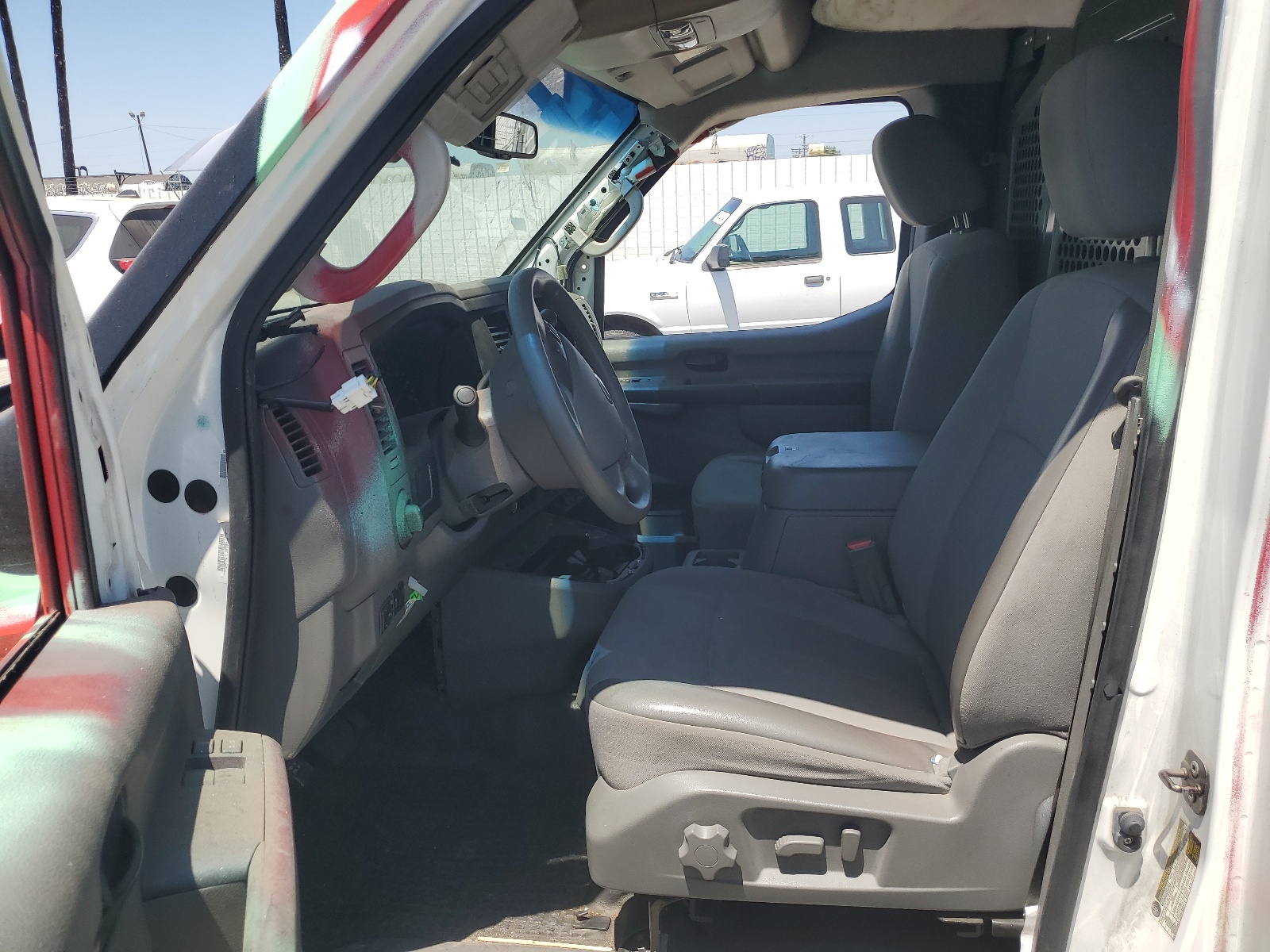 1N6BF0LY4CN101975 2012 Nissan Nv 2500