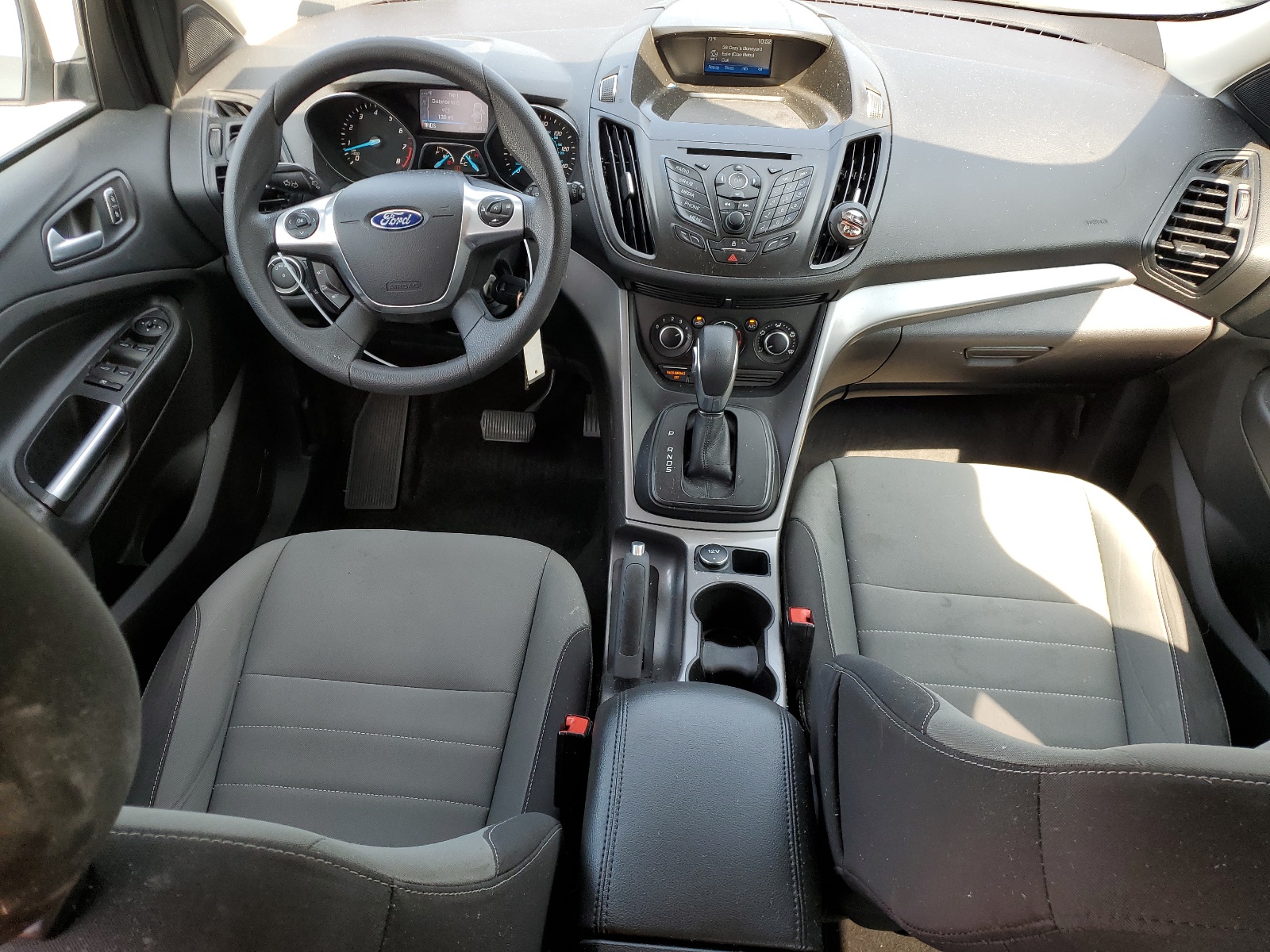 1FMCU9GX2GUB19160 2016 Ford Escape Se