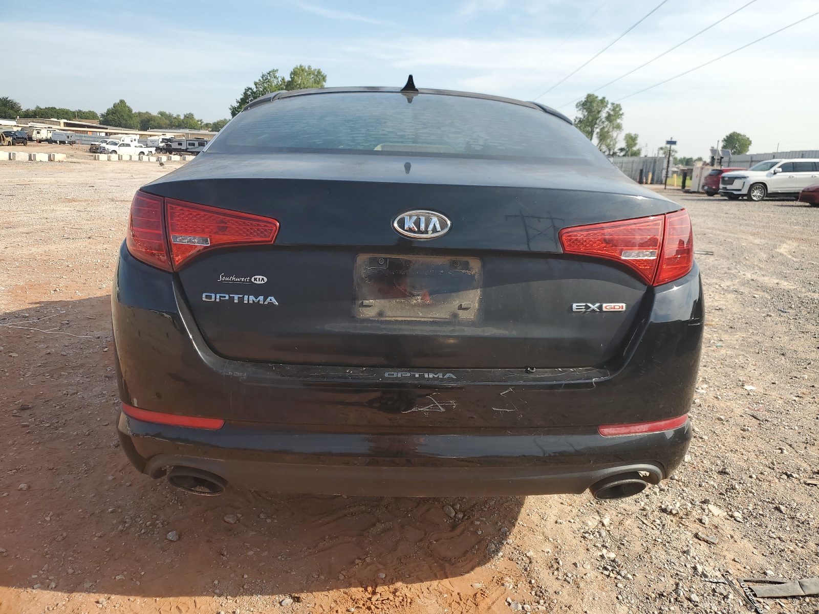 KNAGN4A79B5183775 2011 Kia Optima Ex