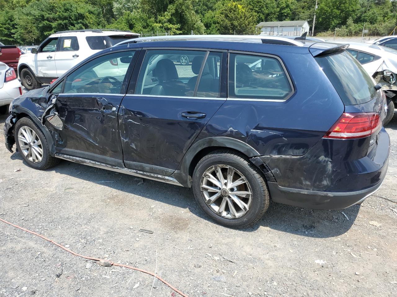 3VWH17AU6KM519030 2019 VOLKSWAGEN GOLF - Image 2