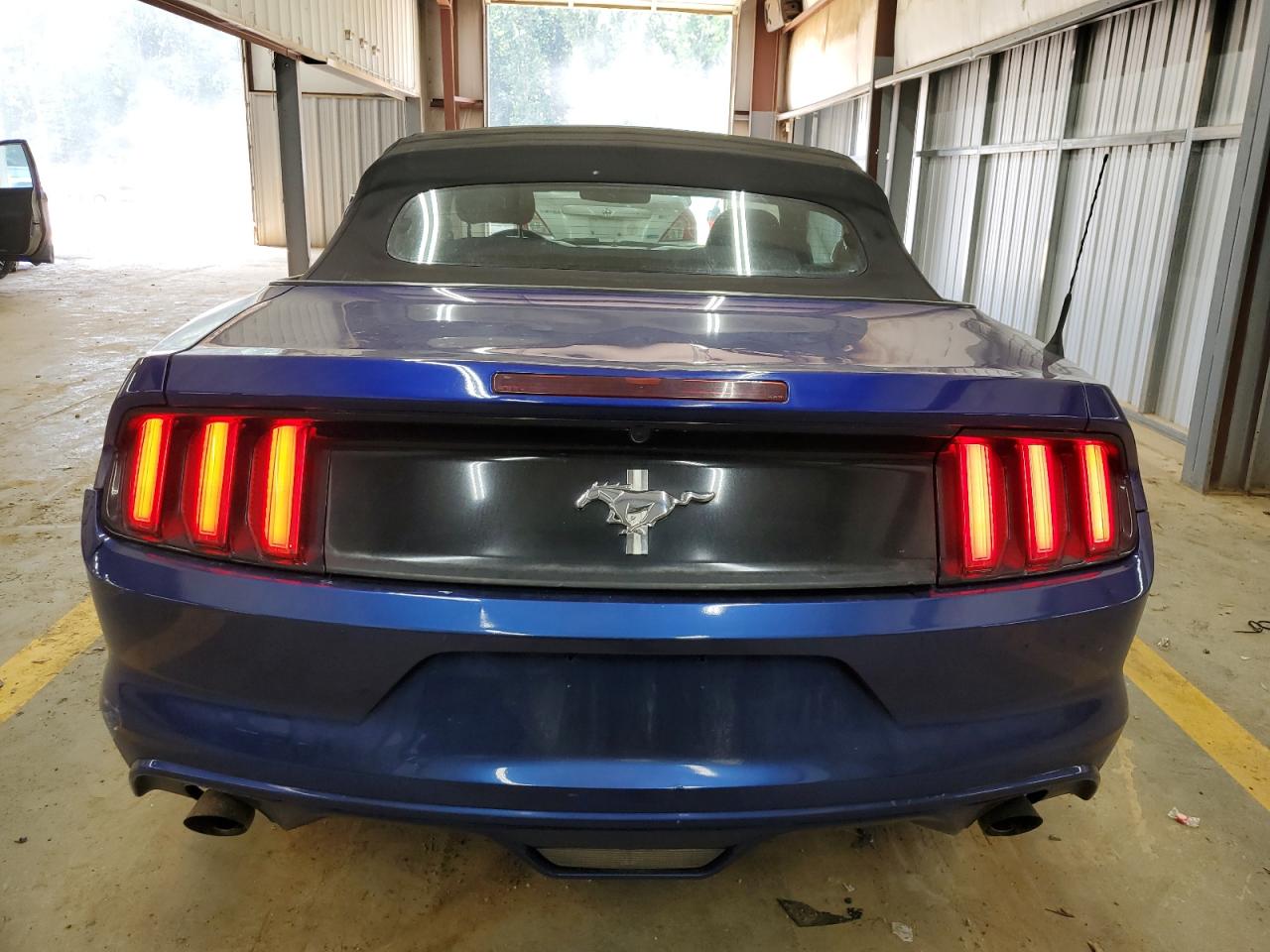 2015 Ford Mustang VIN: 1FATP8EM4F5404231 Lot: 69806944