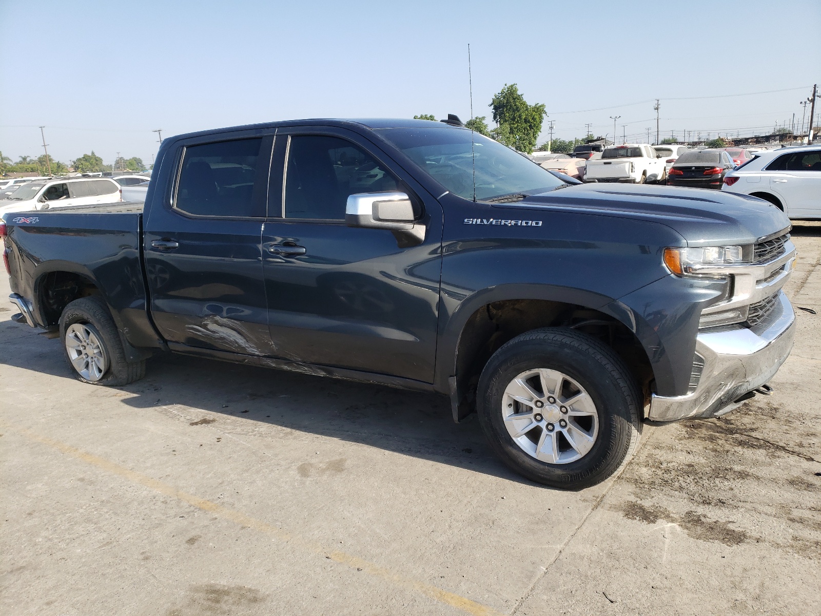 2020 Chevrolet Silverado K1500 Lt vin: 3GCUYDED2LG279805