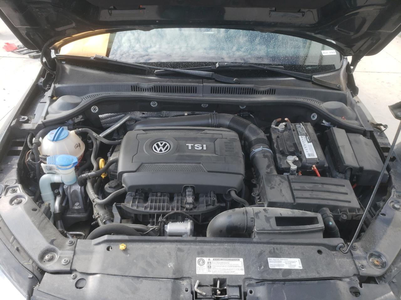 2017 Volkswagen Jetta - Image 11