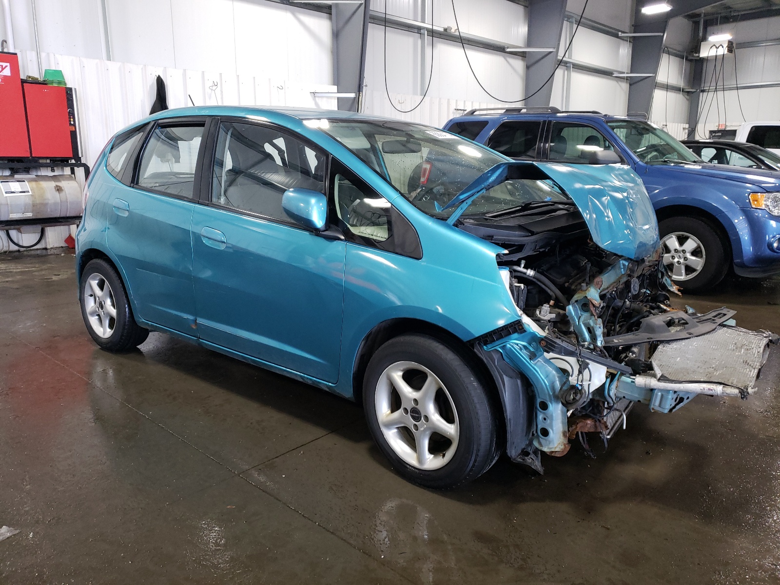 2013 Honda Fit vin: JHMGE8H30DC061848