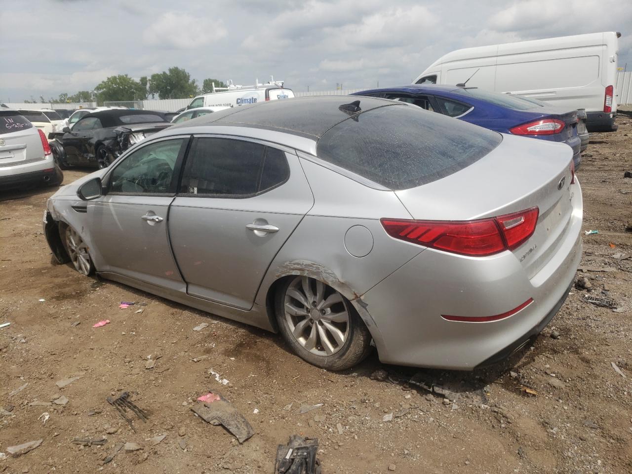 5XXGN4A70FG354059 2015 KIA OPTIMA - Image 2