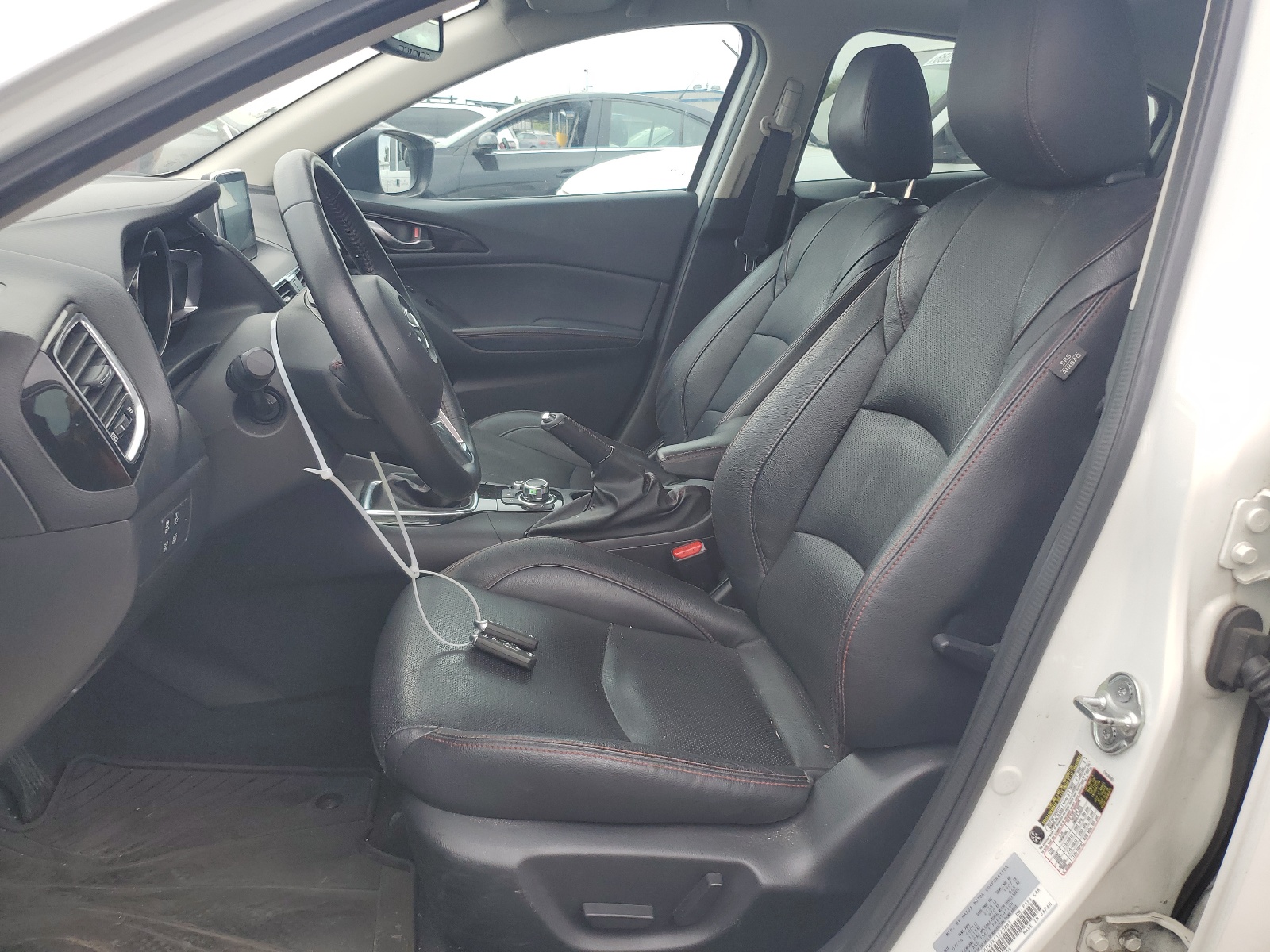 JM1BM1W3XF1220883 2015 Mazda 3 Grand Touring