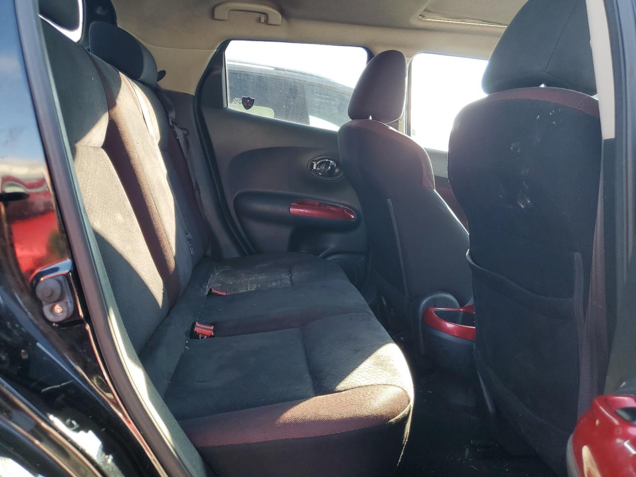 2012 Nissan Juke S VIN: JN8AF5MV8CT127284 Lot: 68098944