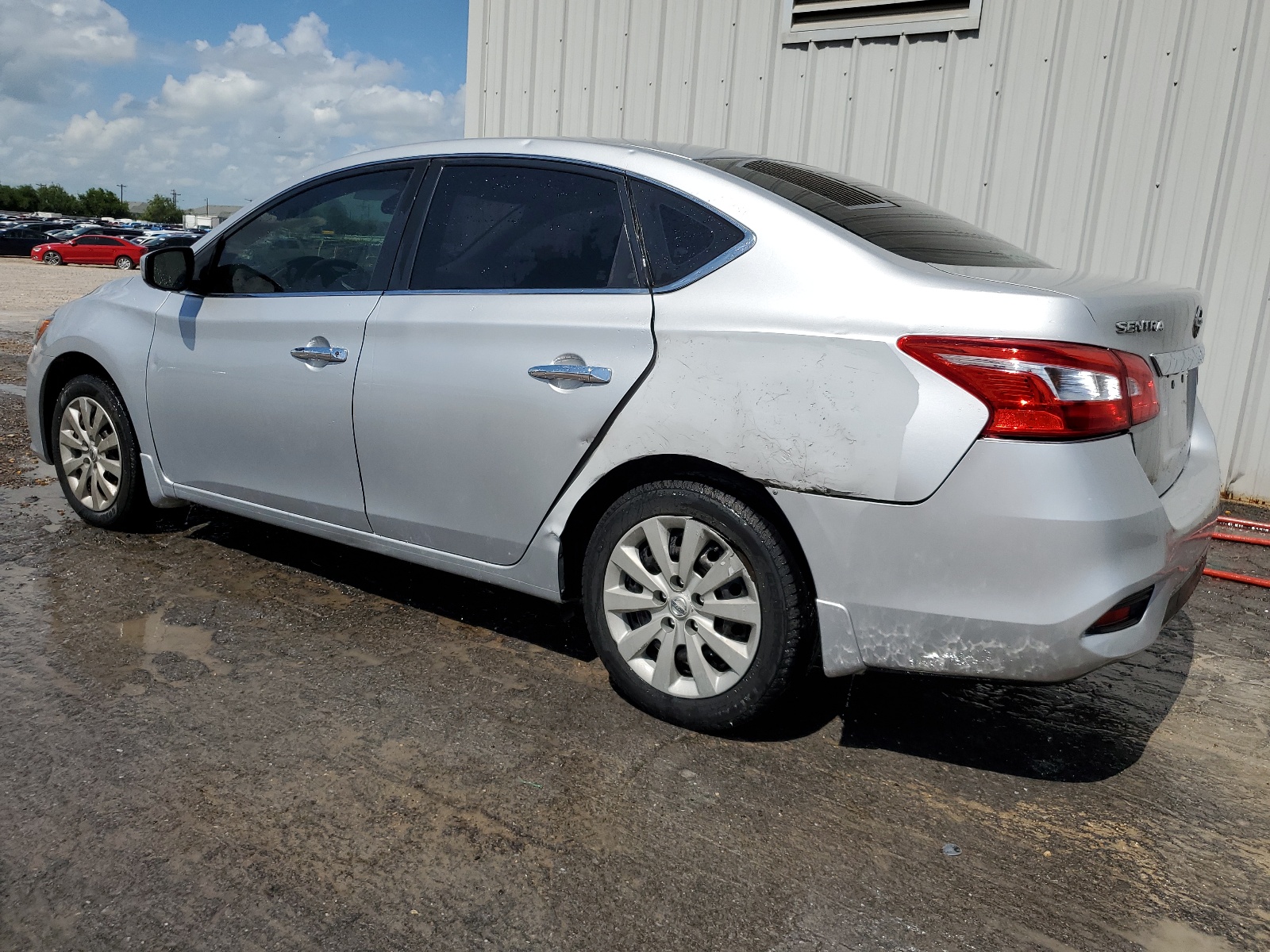 2018 Nissan Sentra S vin: 3N1AB7AP5JY338393