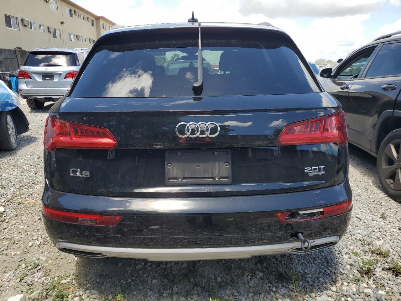 2018 Audi Q5 Premium Plus VIN: WA1BNAFY0J2143575 Lot: 65490564