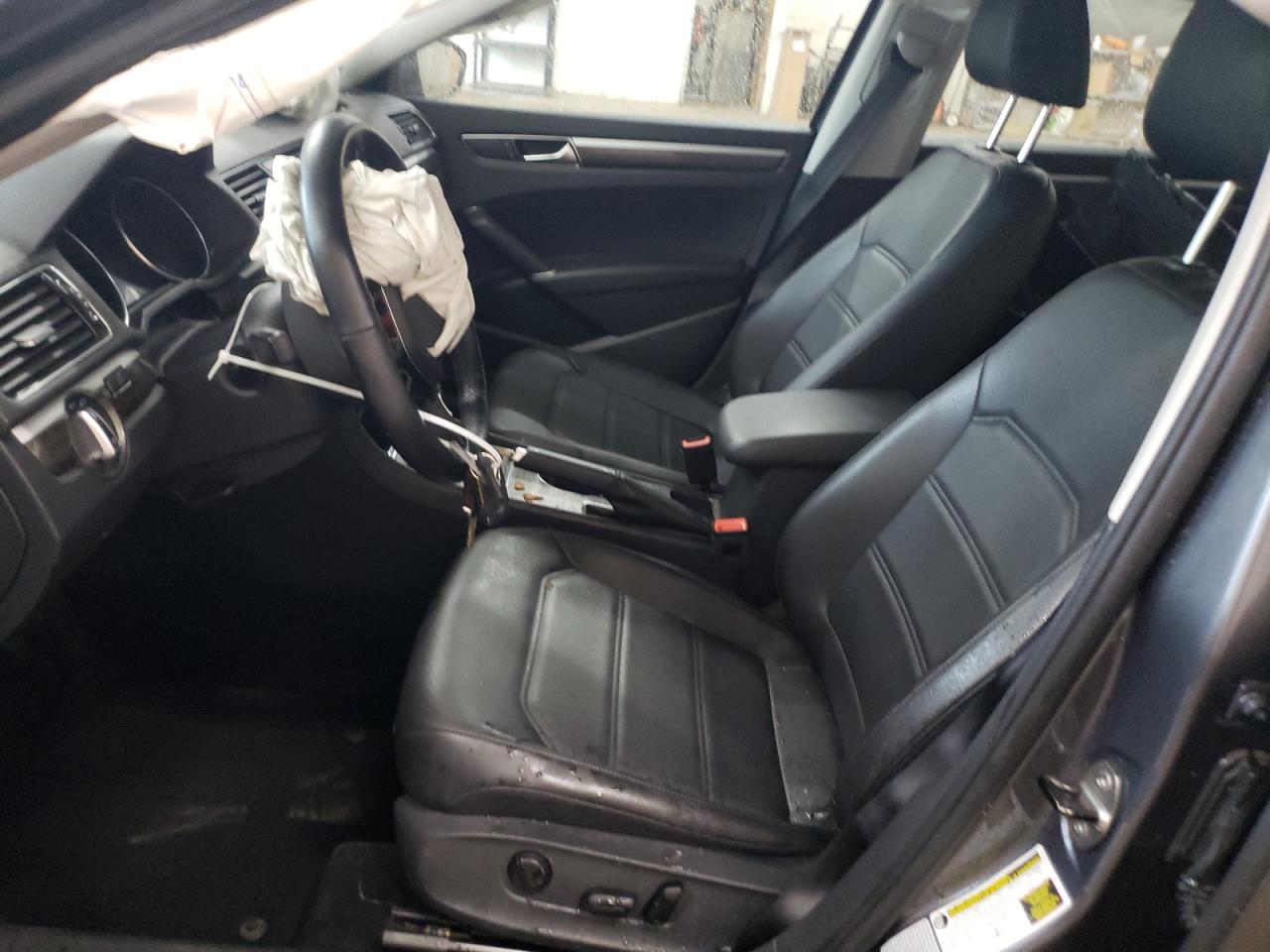 2017 Volkswagen Passat Se VIN: 1VWBT7A38HC072203 Lot: 63853674