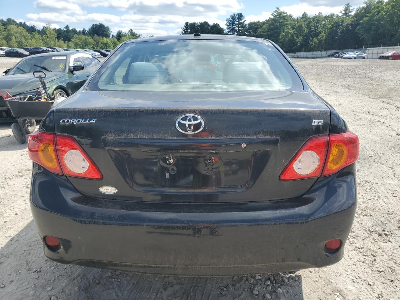 2010 Toyota Corolla Base VIN: 1NXBU4EE1AZ352924 Lot: 69754304
