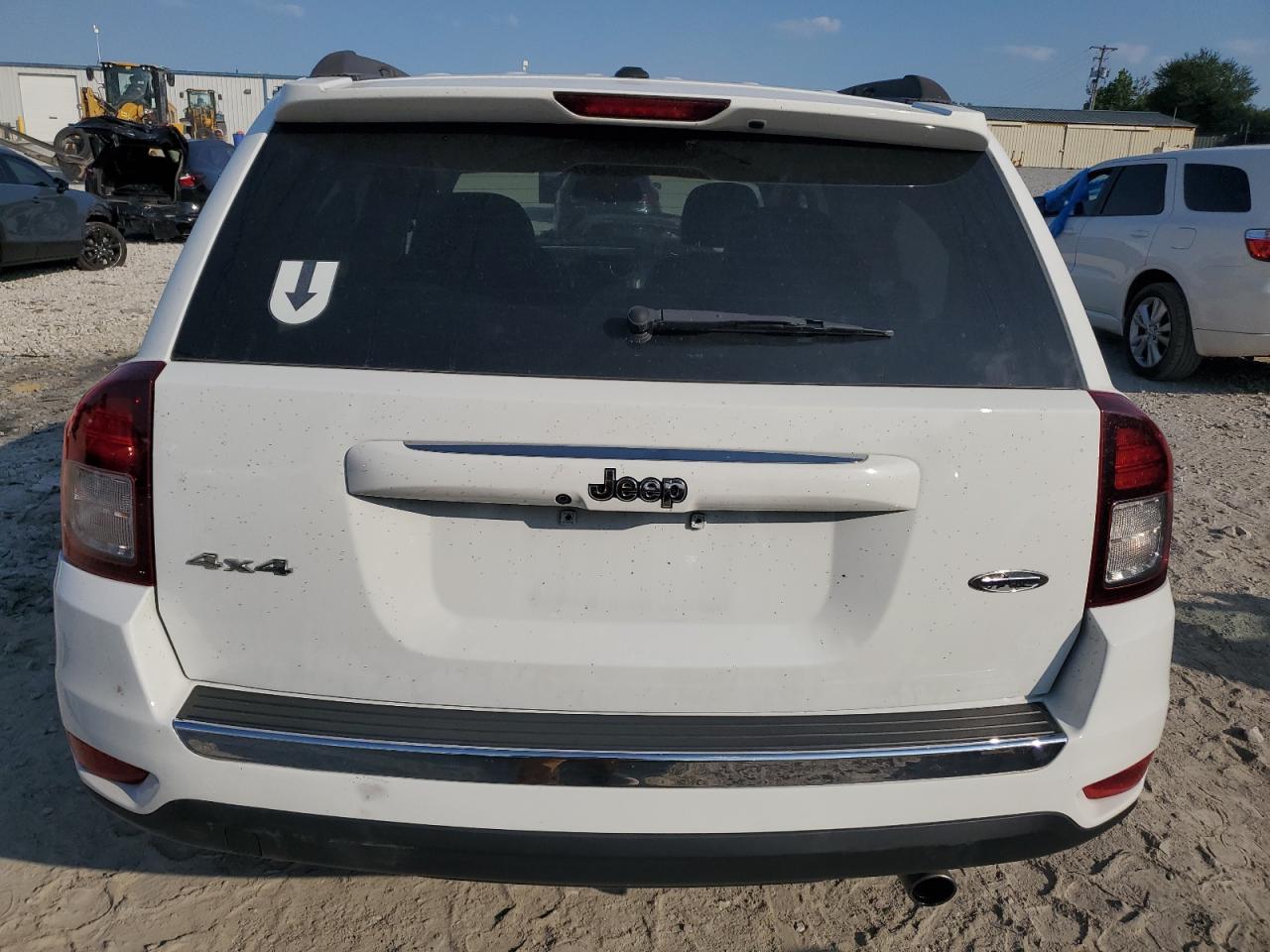 1C4NJDEB4HD139590 2017 Jeep Compass Latitude