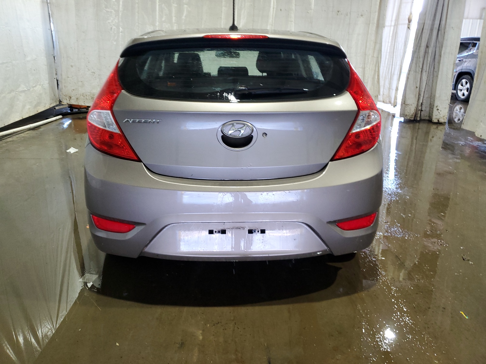 KMHCU5AE1DU133708 2013 Hyundai Accent Gls