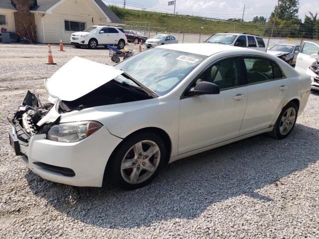 2011 Chevrolet Malibu Ls للبيع في Northfield، OH - Front End