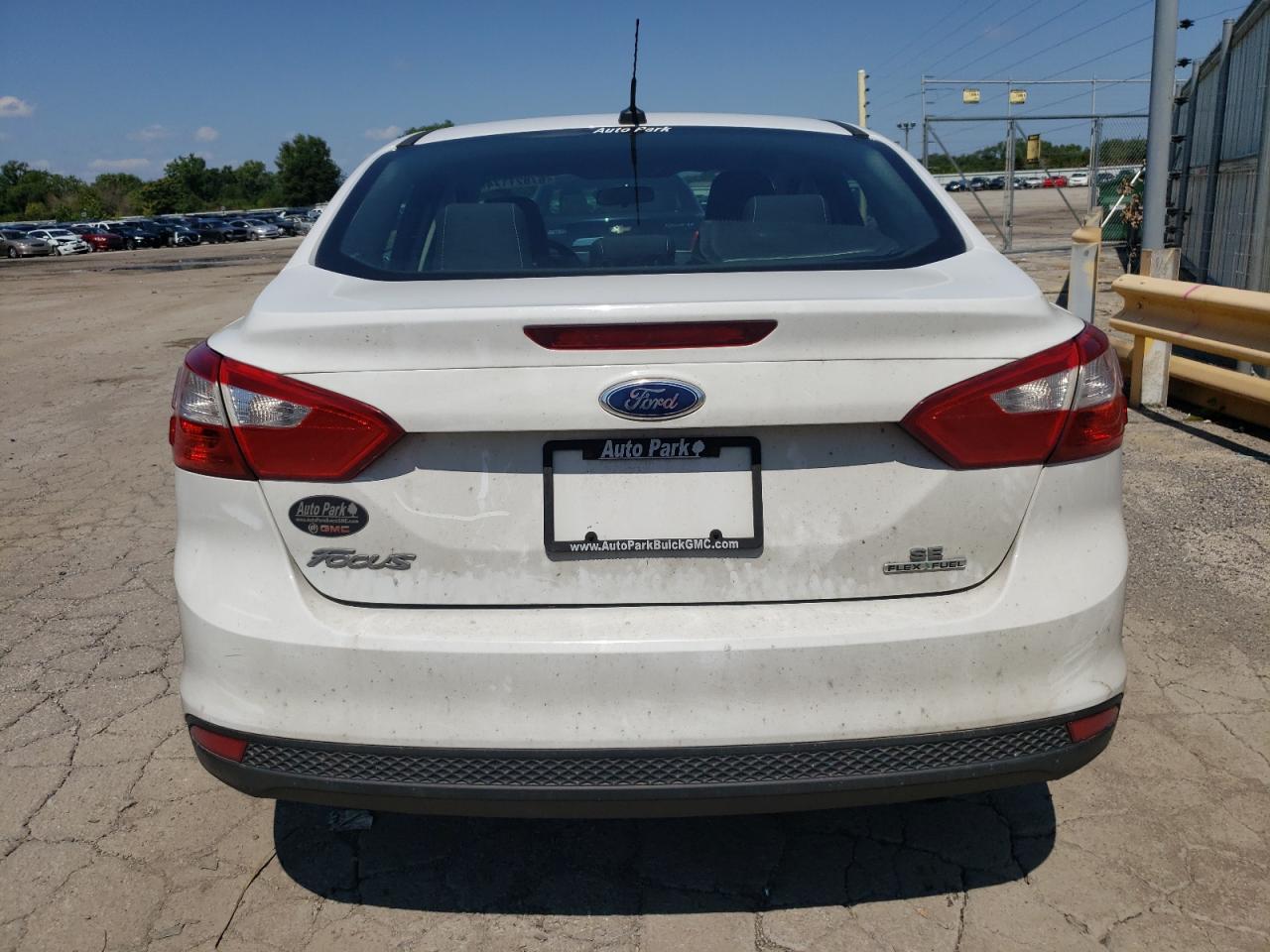 2014 Ford Focus Se VIN: 1FADP3F21EL282622 Lot: 67821174